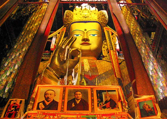 Tashilhunpo Monastery in Shigatse